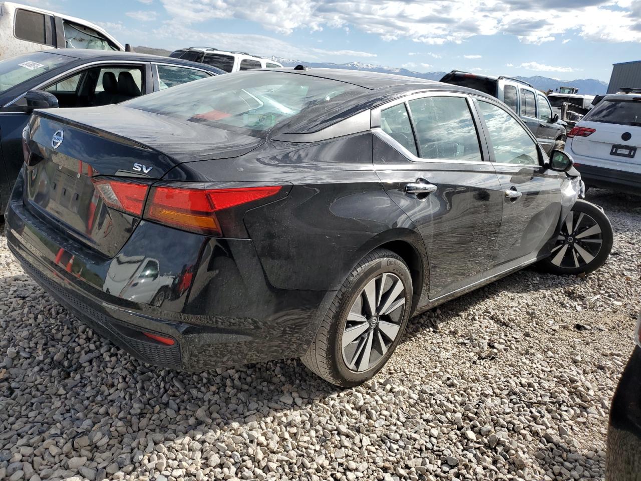 2022 Nissan Altima Sv vin: 1N4BL4DV5NN359406