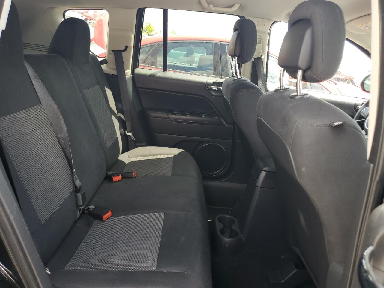 1C4NJCBA1CD550492 2012 Jeep Compass Sport