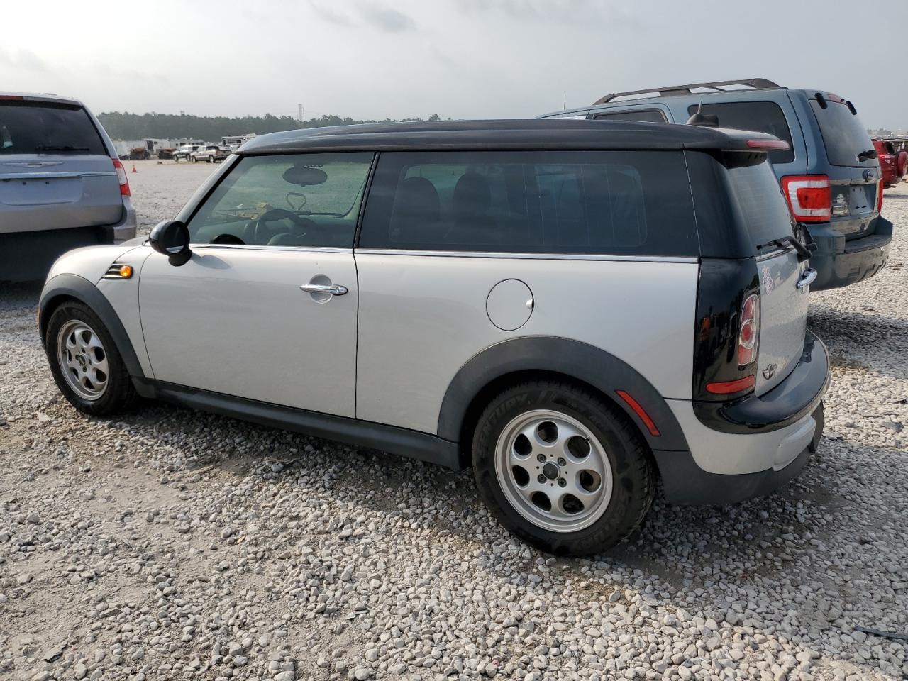 2014 Mini Cooper Clubman vin: WMWZF3C56ET492941