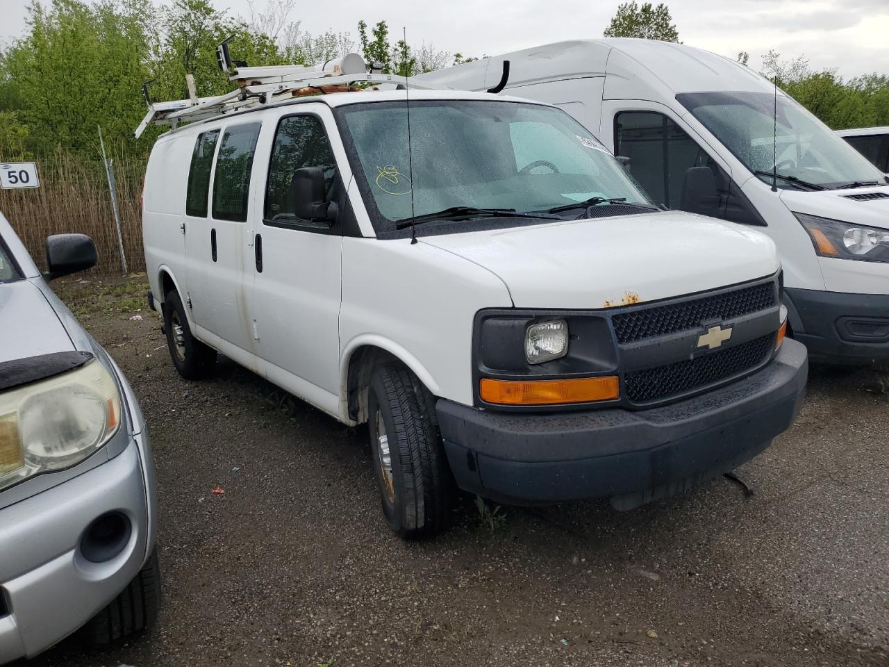 1GCWGFCA2D1903070 2013 Chevrolet Express G2500