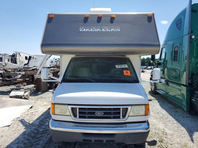 2005 Ford Econoline E450 Super Duty Cutaway Van VIN: 1FDXE45S55HB31981 Lot: 52580144