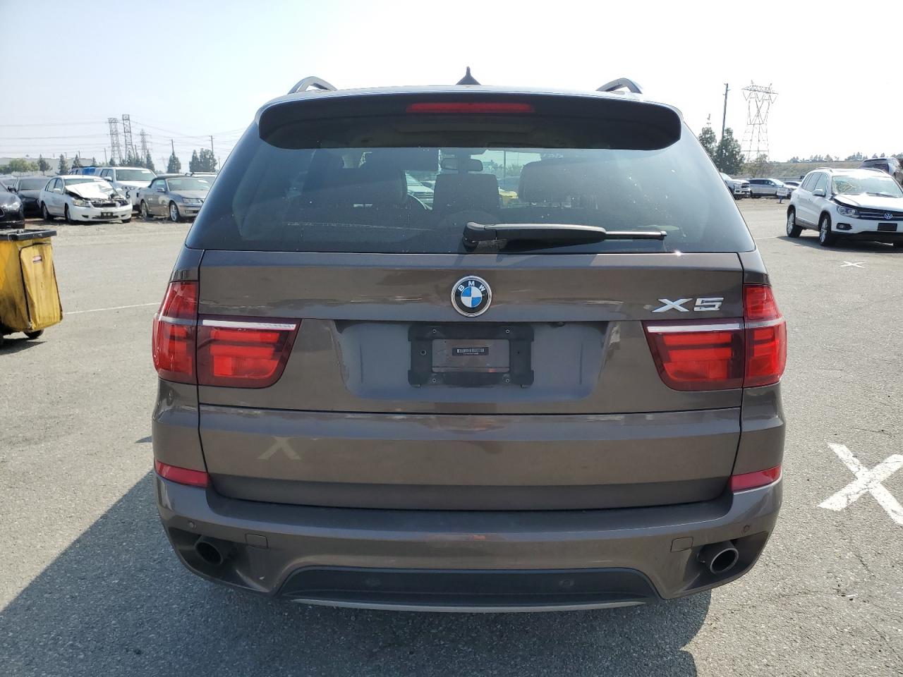 5UXZV4C52CL748032 2012 BMW X5 xDrive35I