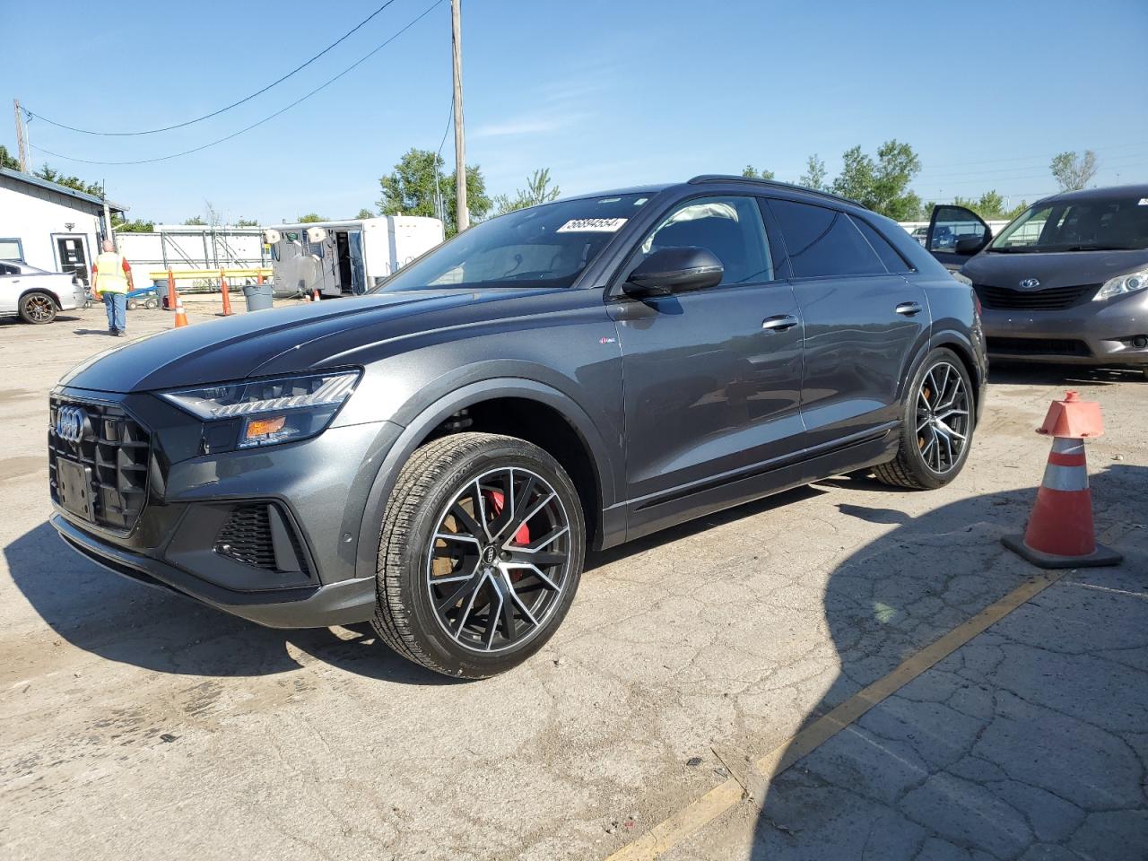 WA1FVAF16KD039621 2019 Audi Q8 Prestige S-Line