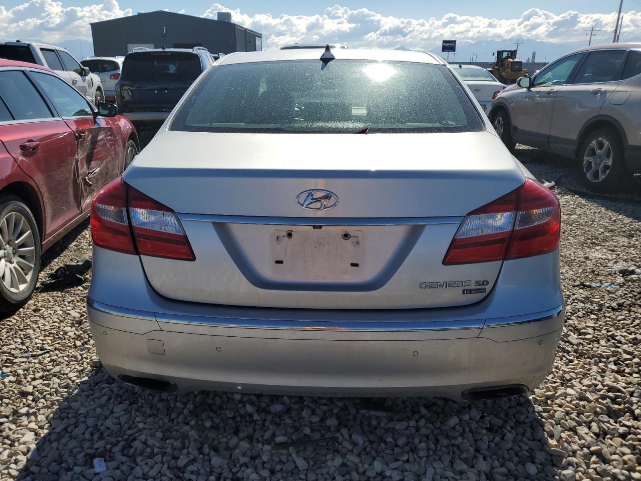 2012 Hyundai Genesis 5.0L vin: KMHGC4DH5CU183918