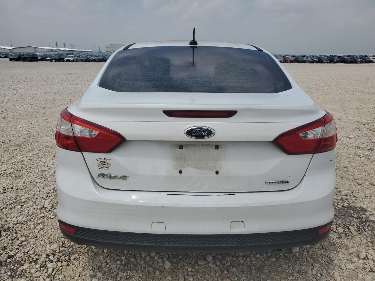 2012 Ford Focus S vin: 1FAHP3E25CL466316