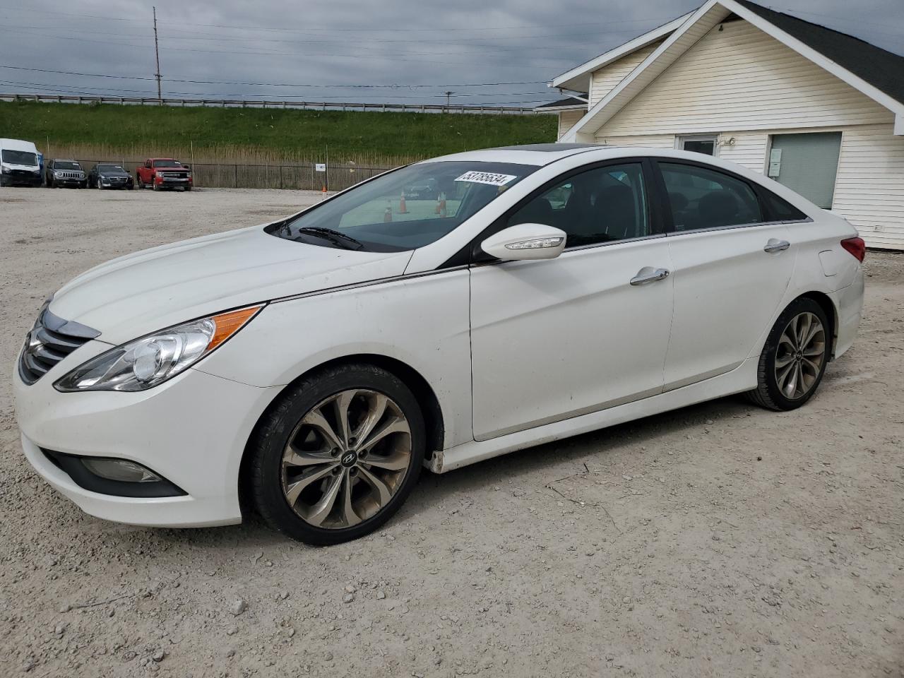 5NPEC4AB0EH893687 2014 Hyundai Sonata Se