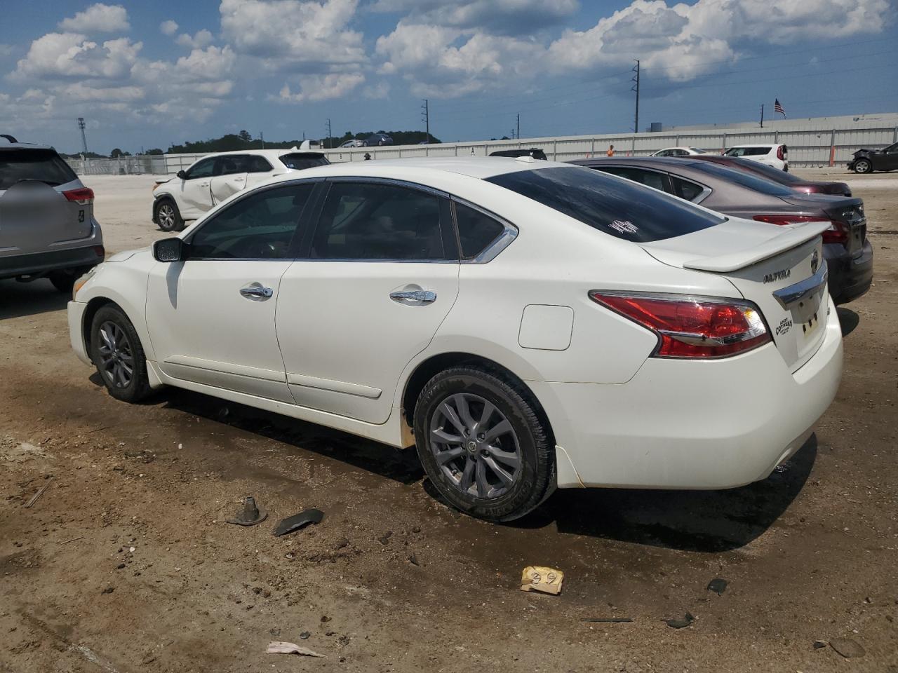 1N4AL3AP0FN922424 2015 Nissan Altima 2.5