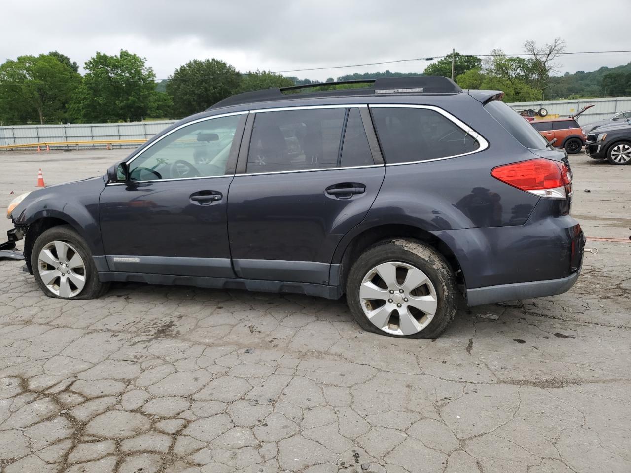 4S4BRBKC0A3372001 2010 Subaru Outback 2.5I Limited