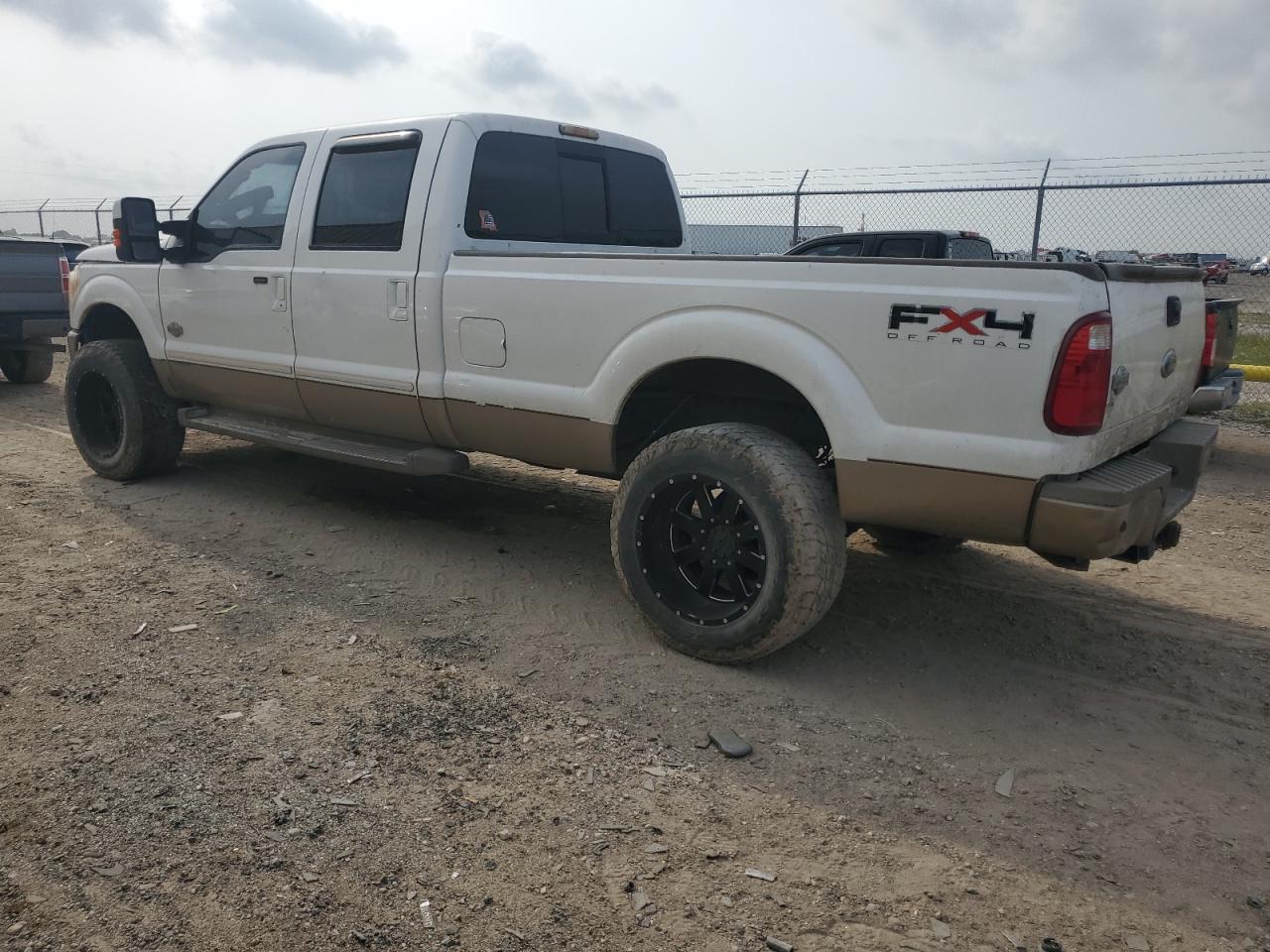 1FT7W2BT2BEB18556 2011 Ford F250 Super Duty