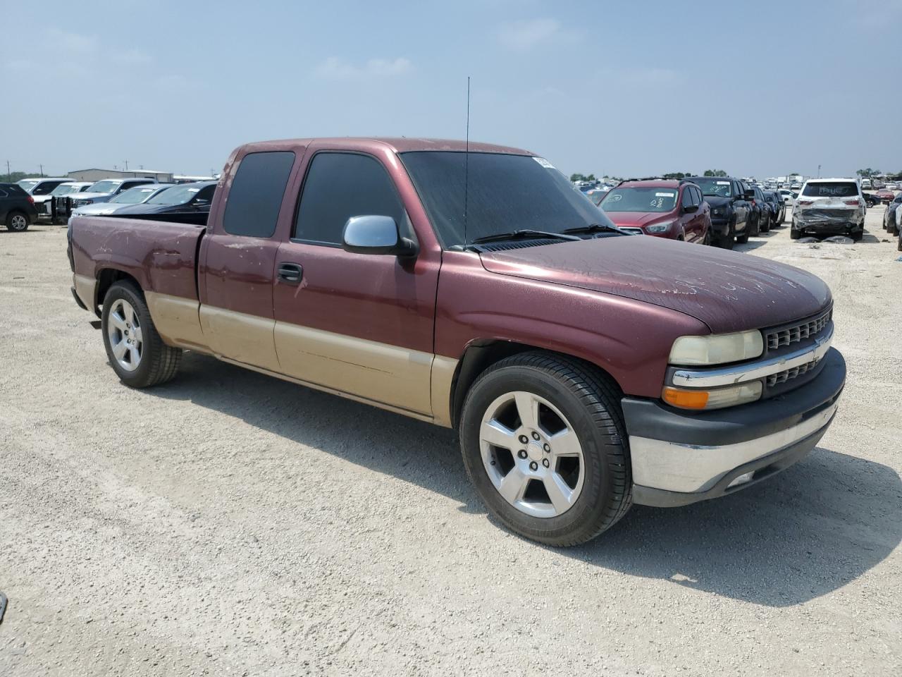 2GCEC19T9X1144922 1999 Chevrolet Silverado C1500