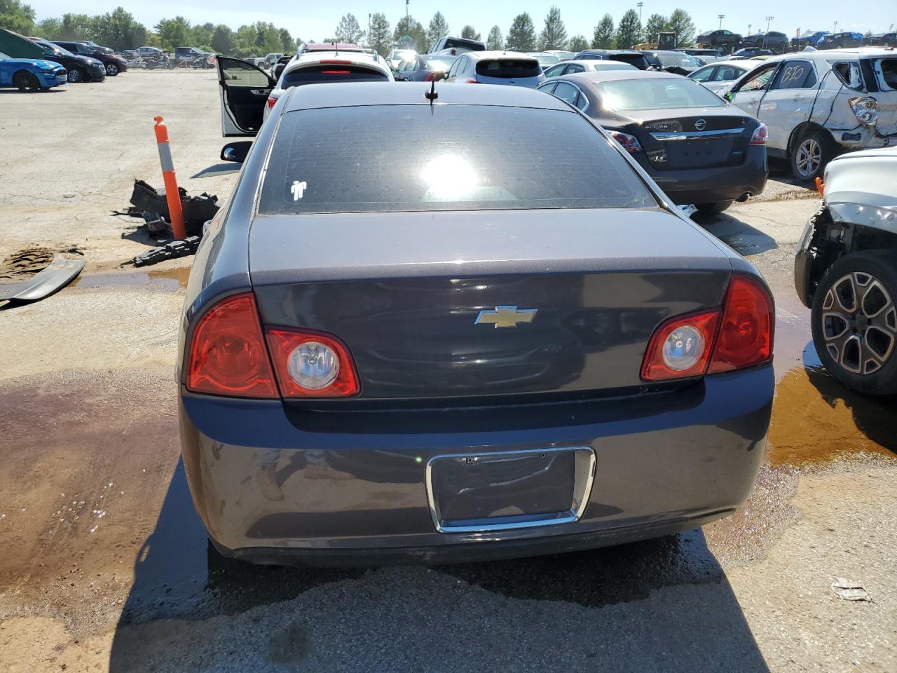 1G1ZB5EB0A4156244 2010 Chevrolet Malibu Ls
