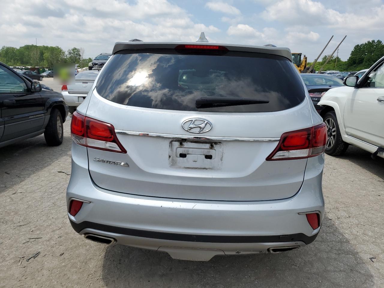 Lot #2601191835 2017 HYUNDAI SANTA FE S