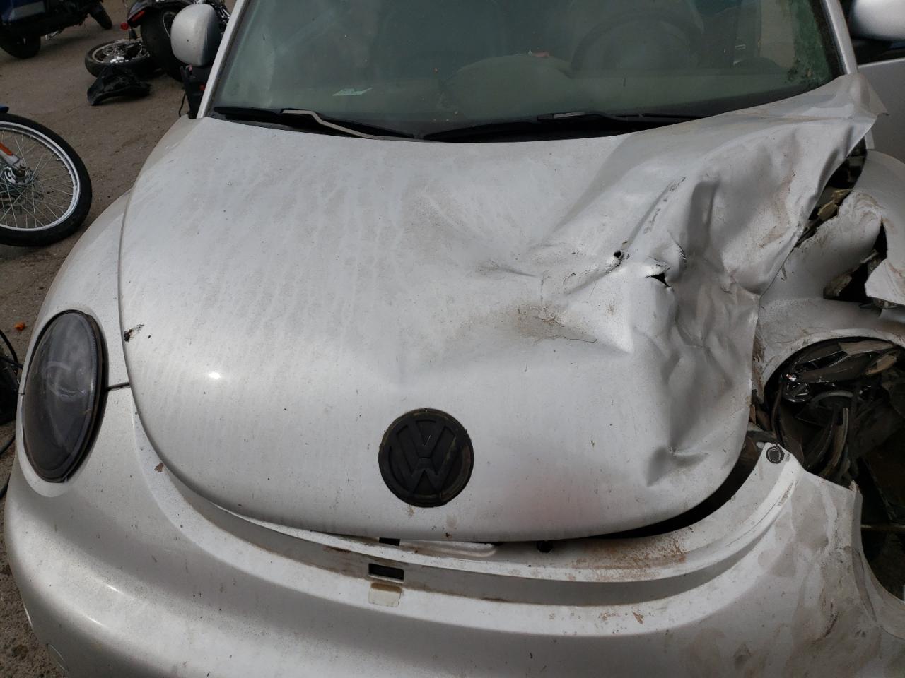 3VWCA21C1XM469231 1999 Volkswagen New Beetle Gls