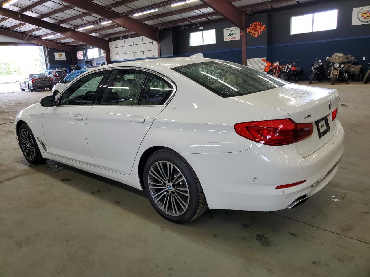 WBAJE7C58KWD55262 2019 BMW 540 Xi