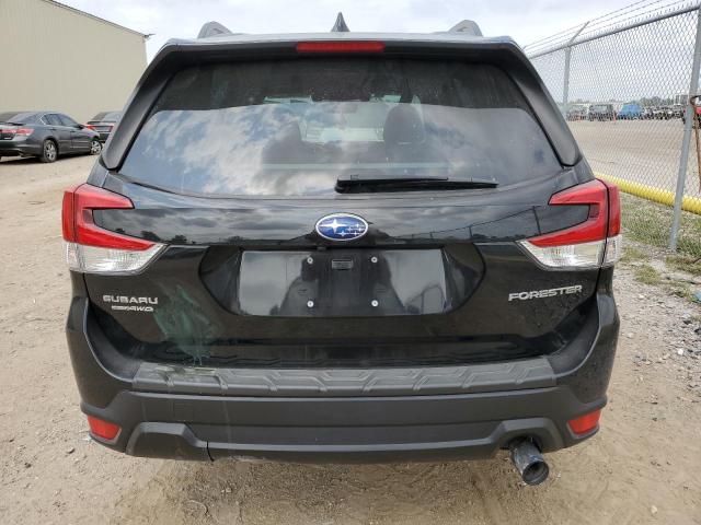 2021 Subaru Forester Premium VIN: JF2SKAFC2MH556975 Lot: 56230924