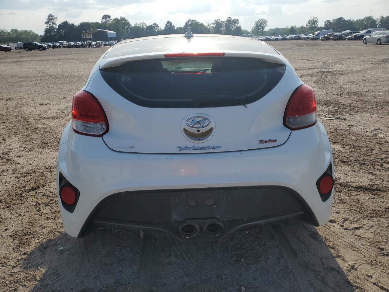 2014 Hyundai Veloster Turbo vin: KMHTC6AE5EU192769