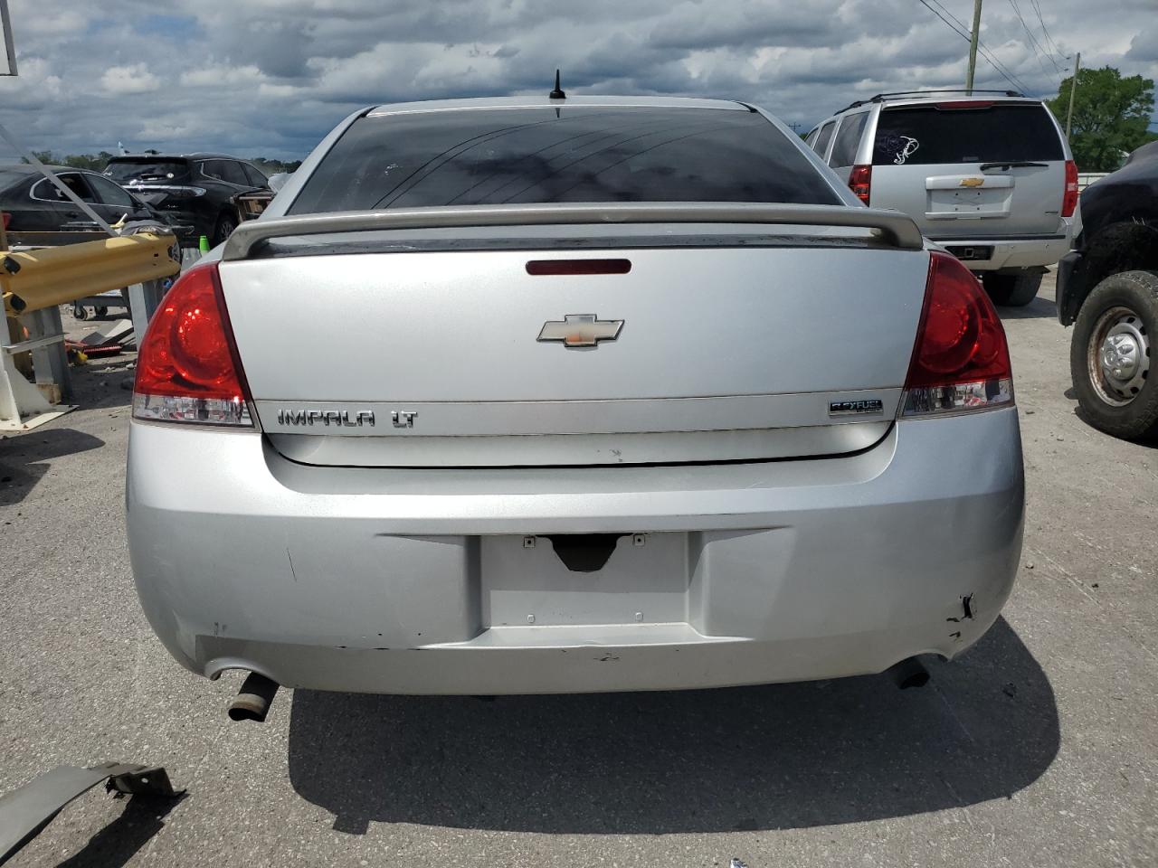 2G1WG5E30C1218477 2012 Chevrolet Impala Lt