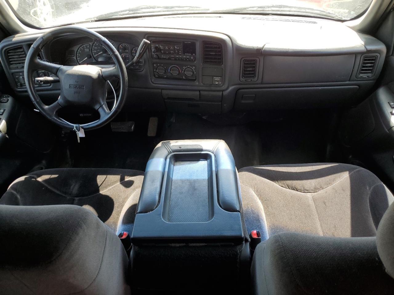 2GTEC19V511384185 2001 GMC New Sierra C1500