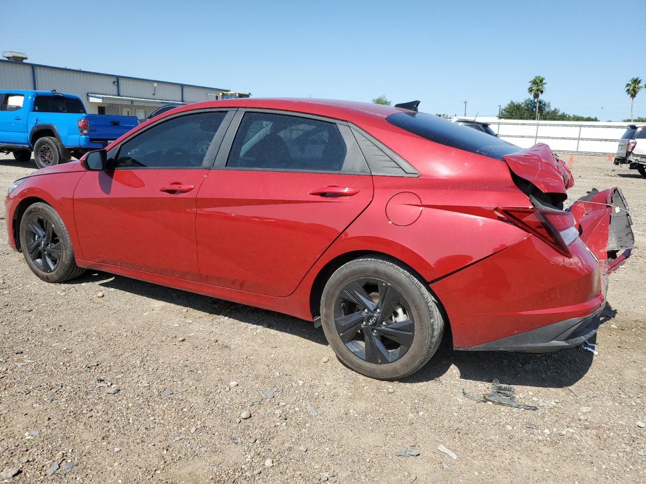 KMHLM4AG5PU520682 2023 Hyundai Elantra Sel