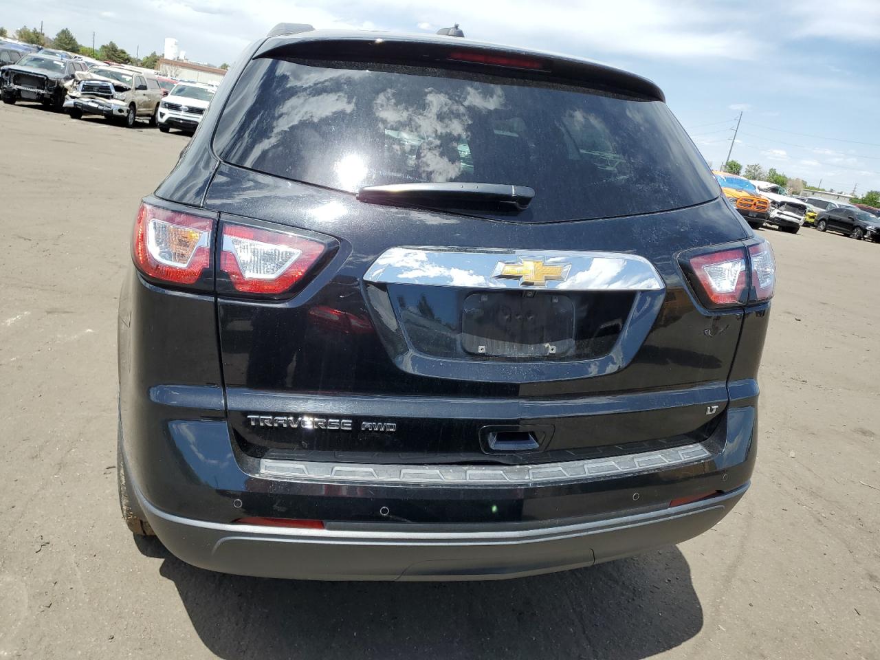 2017 Chevrolet Traverse Lt vin: 1GNKVHKDXHJ143978