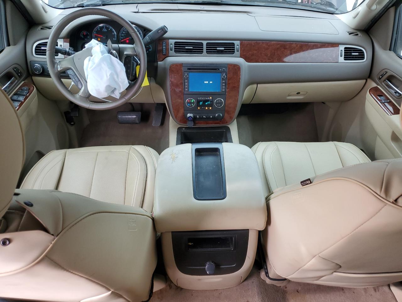 3GCPCTE0XBG113338 2011 Chevrolet Silverado C1500 Ltz