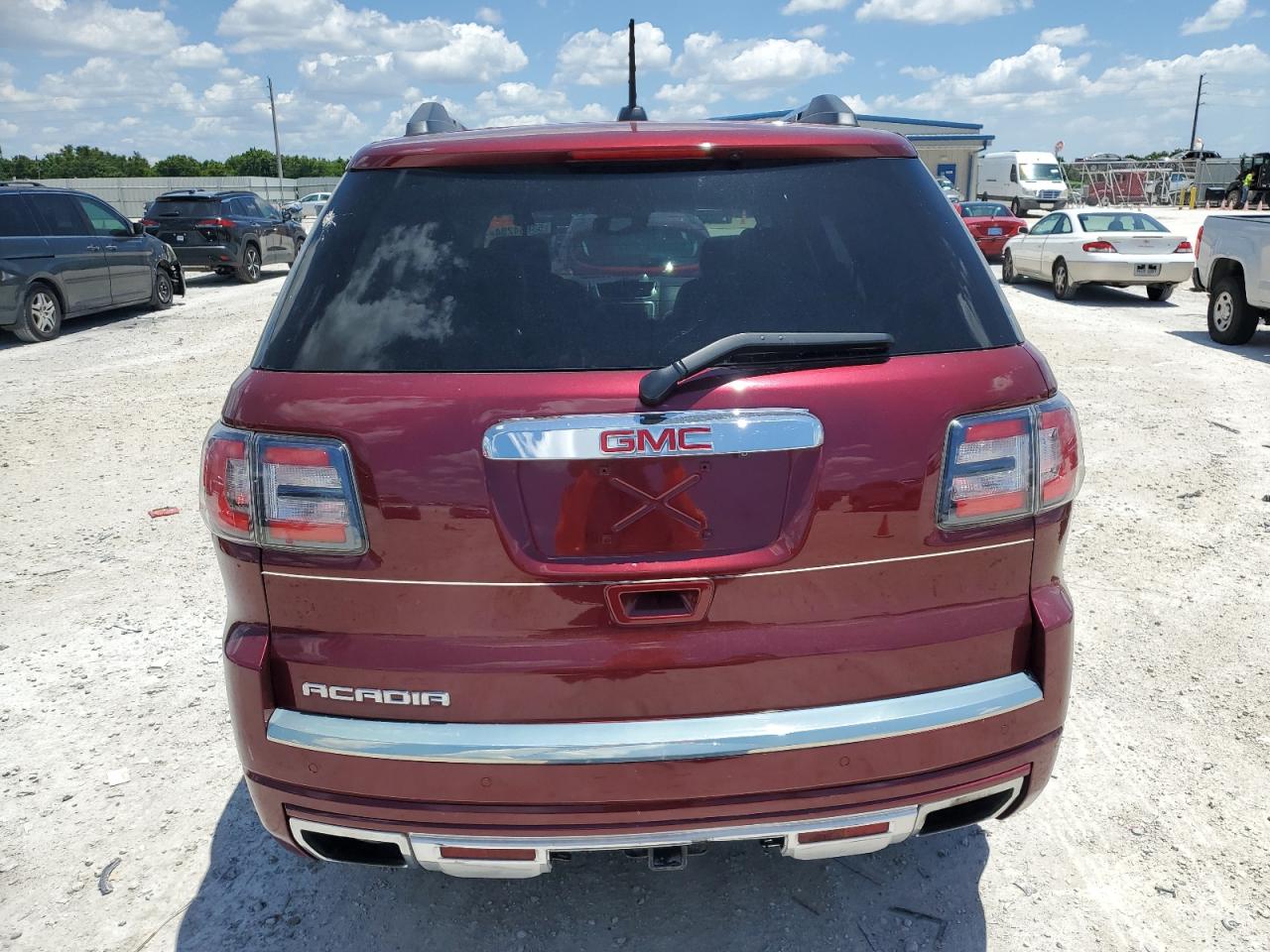 1GKKRTKD0GJ204001 2016 GMC Acadia Denali
