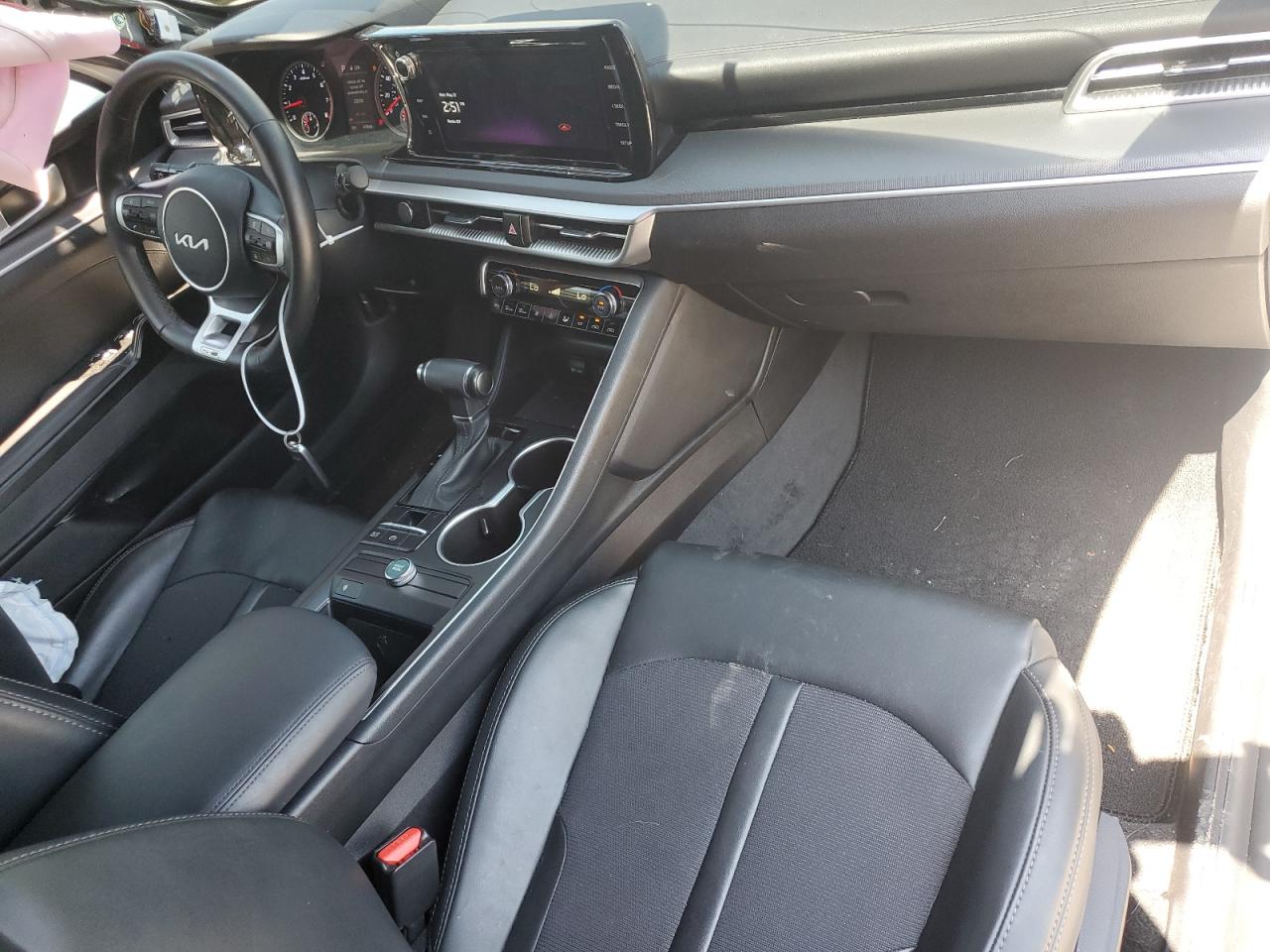 5XXG64J25NG157520 2022 Kia K5 Gt Line