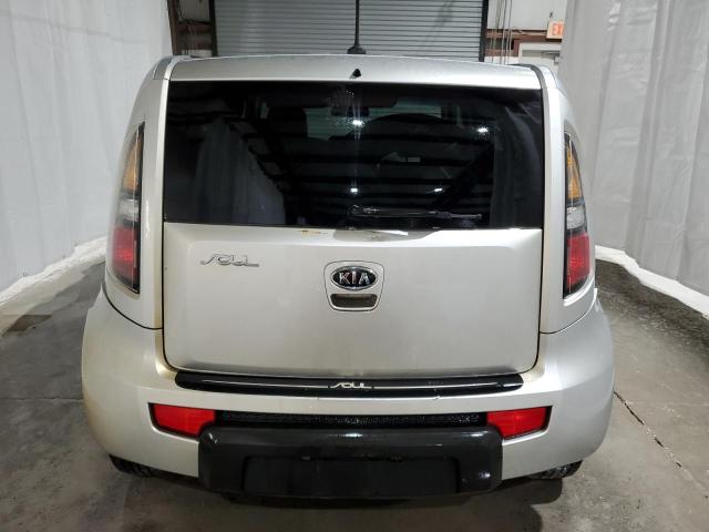 2011 Kia Soul + VIN: KNDJT2A25B7315801 Lot: 56060154