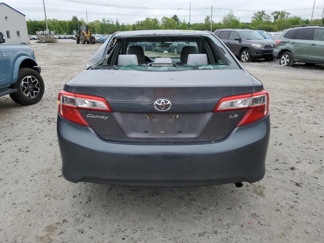 4T1BF1FK2DU264210 2013 Toyota Camry L