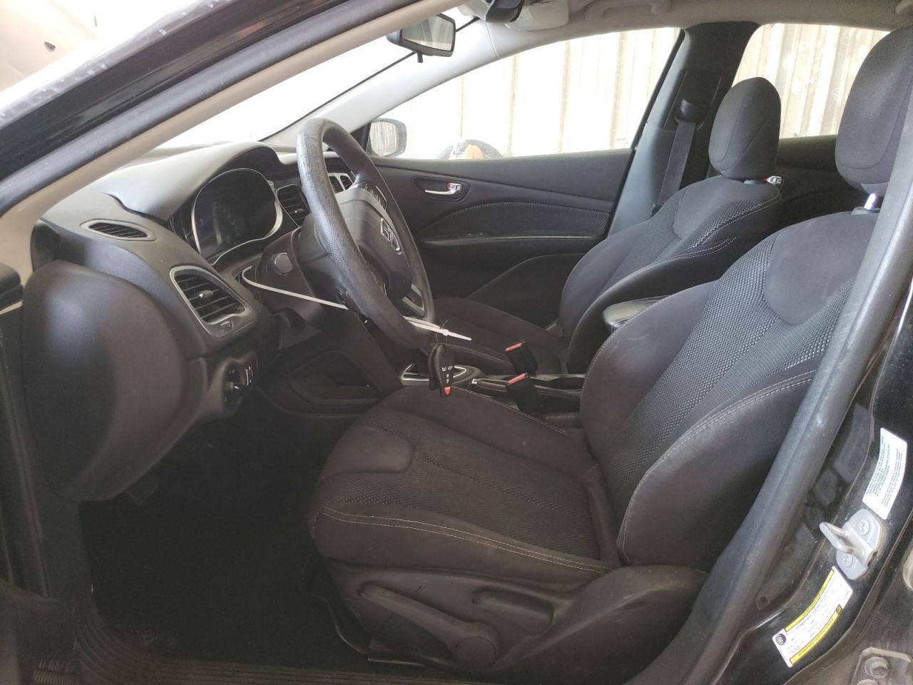 1C3CDFBB1FD158680 2015 Dodge Dart Sxt