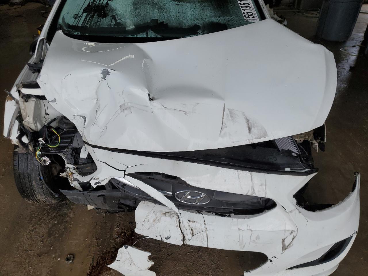 KMHCT4AE1GU979077 2016 Hyundai Accent Se