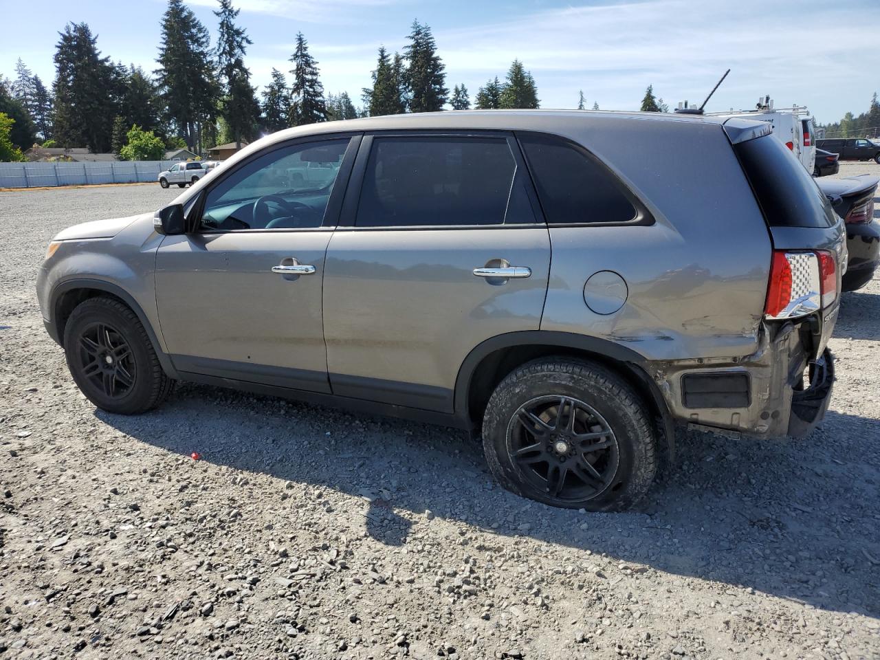 5XYKT3A15CG223089 2012 Kia Sorento Base