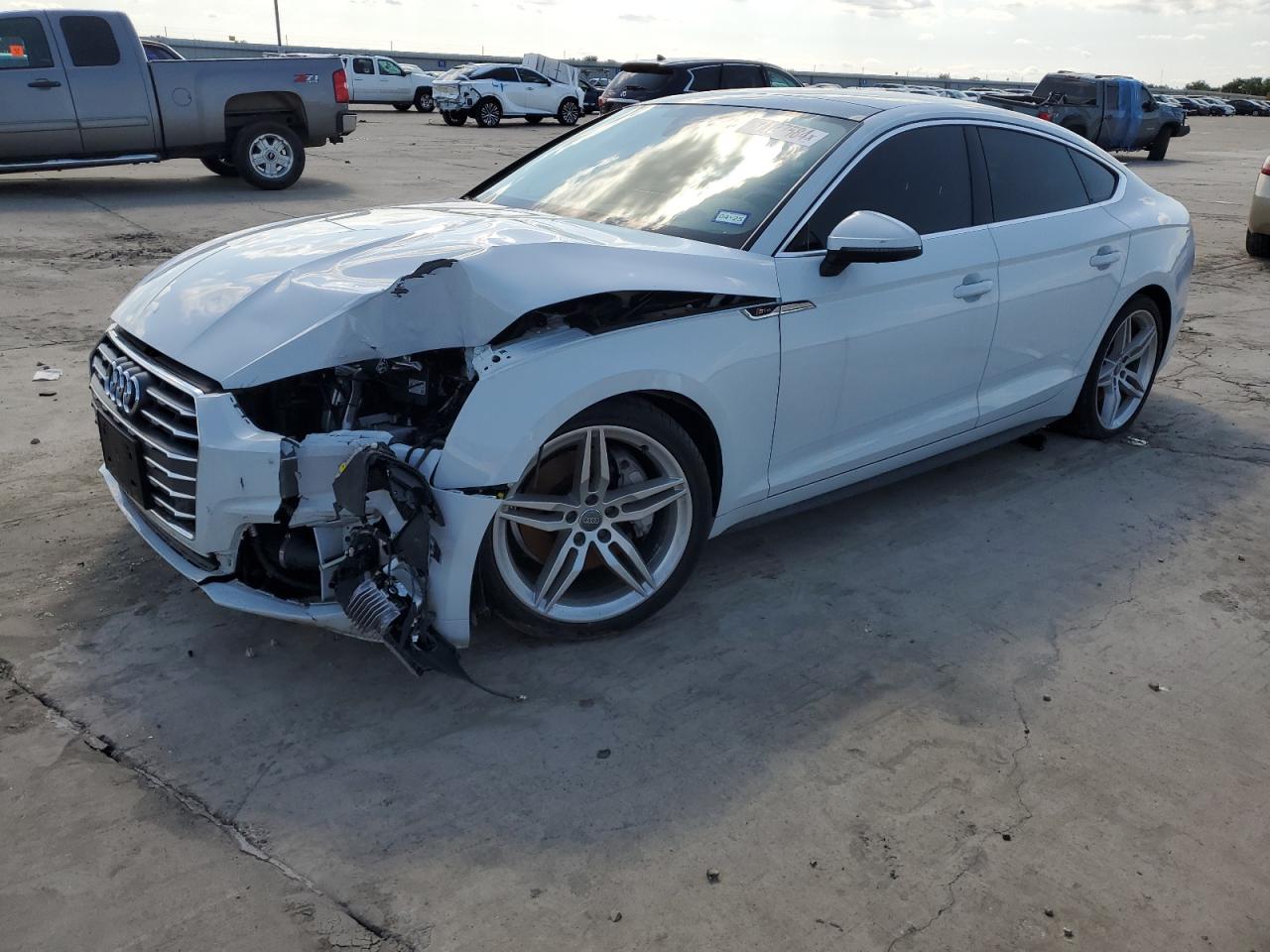 WAUFNCF55JA068268 2018 Audi A5 Prestige S-Line