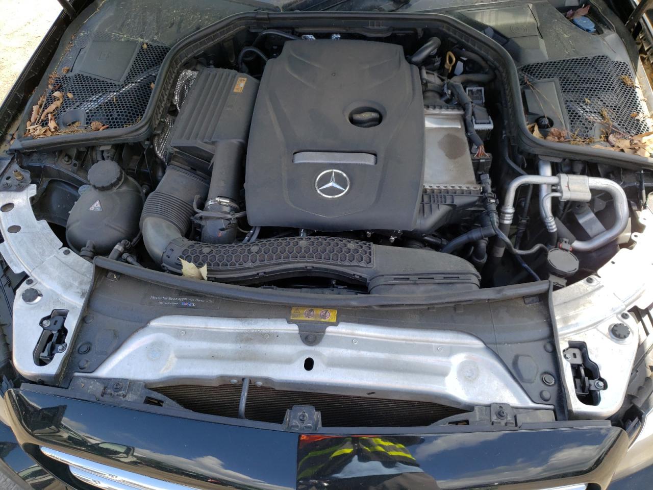 55SWF4JBXJU237774 2018 Mercedes-Benz C 300