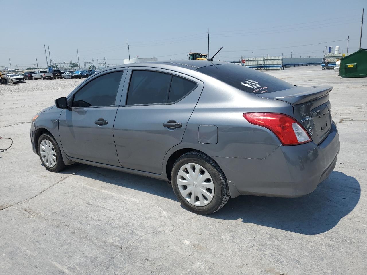 3N1CN7AP9JL864023 2018 Nissan Versa S