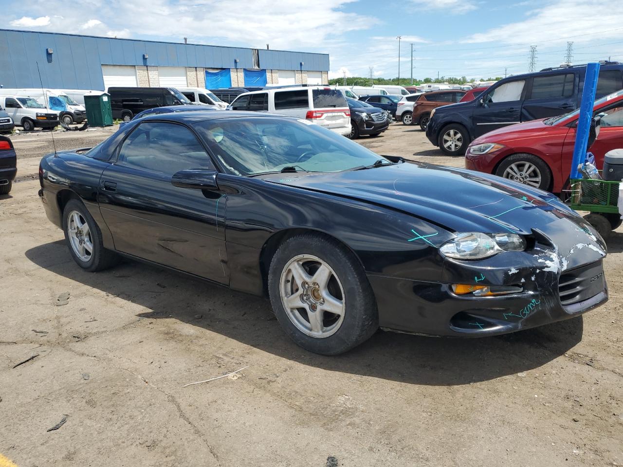 2G1FP22K8W2151636 1998 Chevrolet Camaro