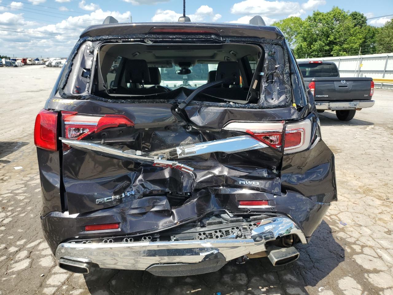 1GKKNXLS9HZ253300 2017 GMC Acadia Denali