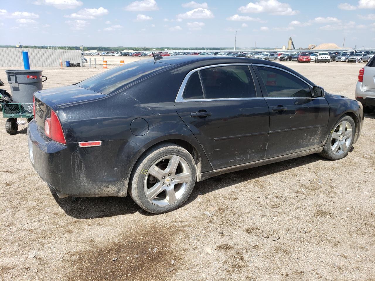 1G1ZD5E79BF313409 2011 Chevrolet Malibu 2Lt