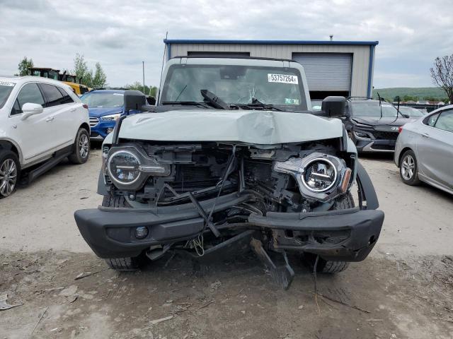 2022 Ford Bronco Base VIN: 1FMDE5BH5NLB18727 Lot: 53757264