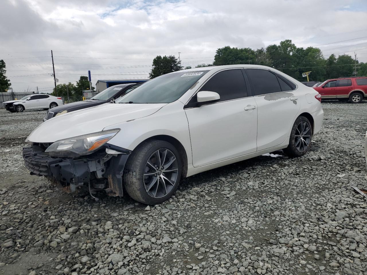 4T1BF1FK4FU484323 2015 Toyota Camry Le