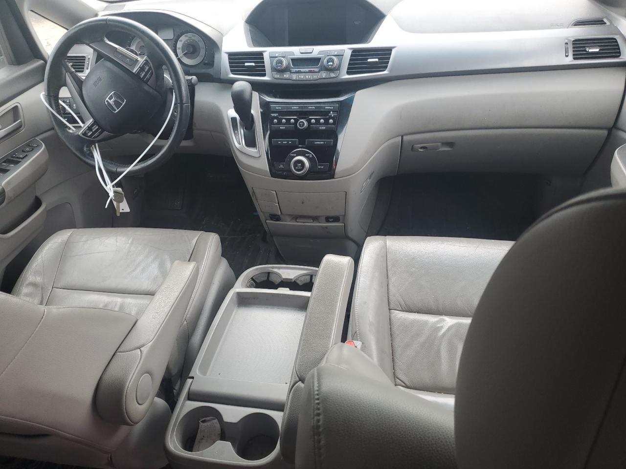 5FNRL5H60BB025263 2011 Honda Odyssey Exl