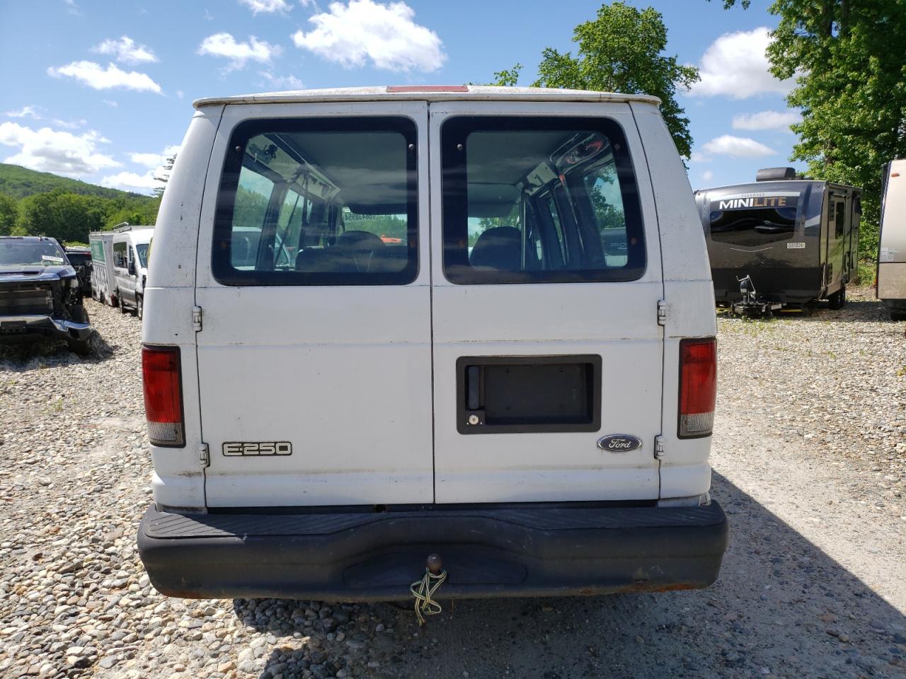 1FTNE24W24HA77851 2004 Ford Econoline E250 Van