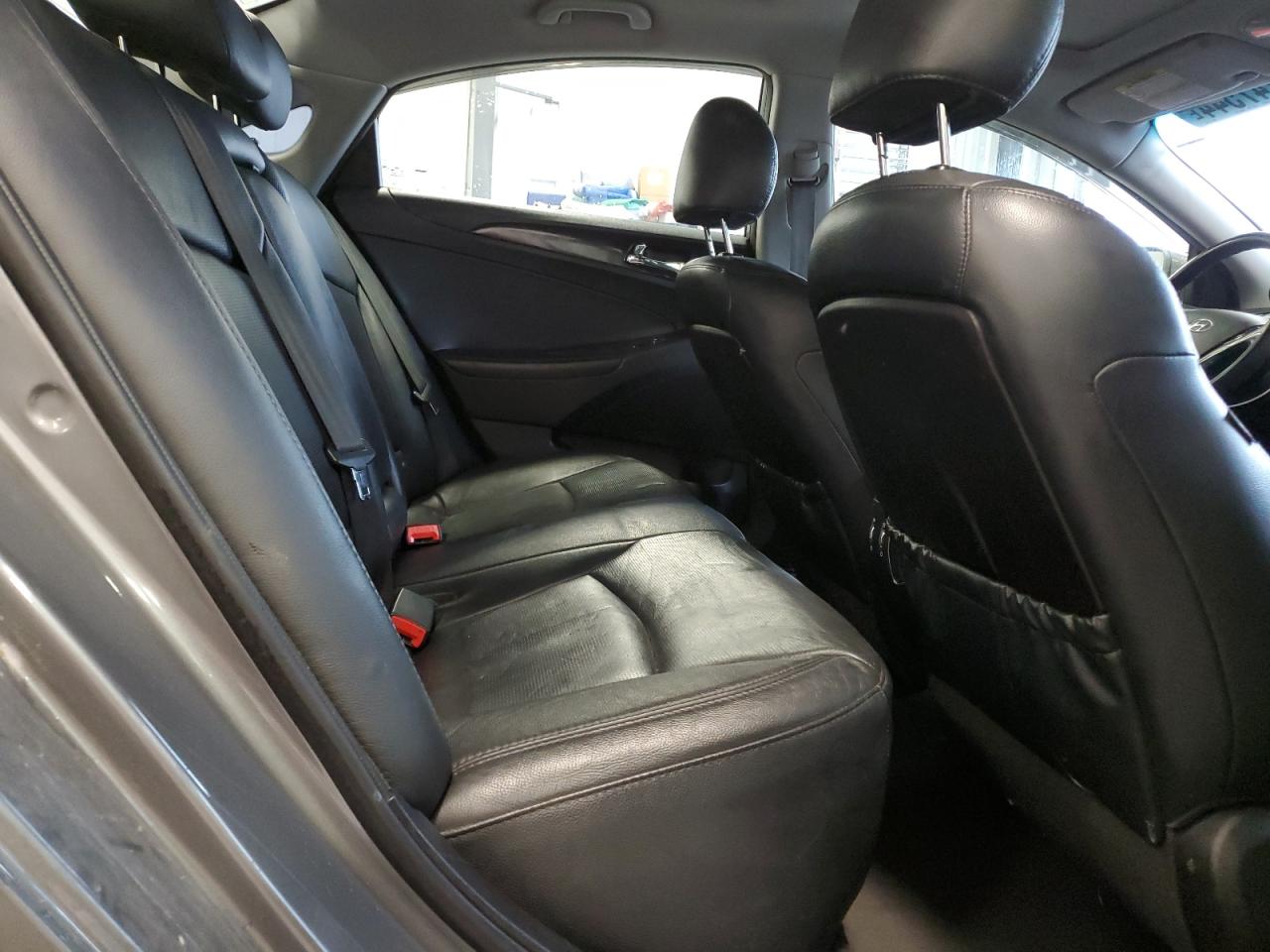 5NPEC4ACXDH702512 2013 Hyundai Sonata Se