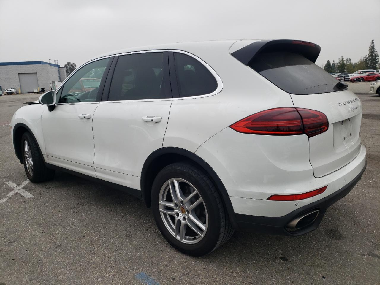 WP1AA2A23GLA00403 2016 Porsche Cayenne