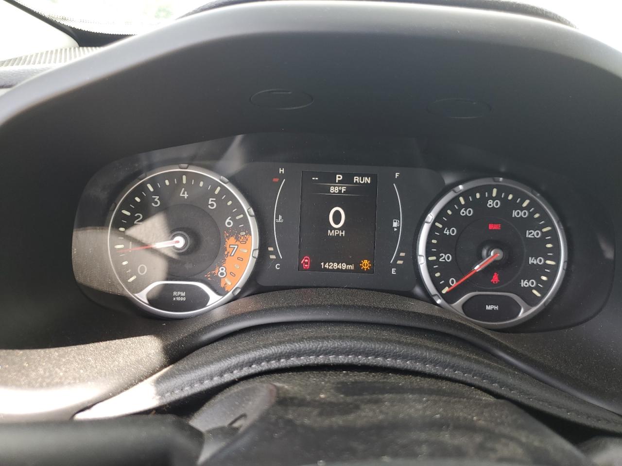 ZACCJBBT8GPD45326 2016 Jeep Renegade Latitude