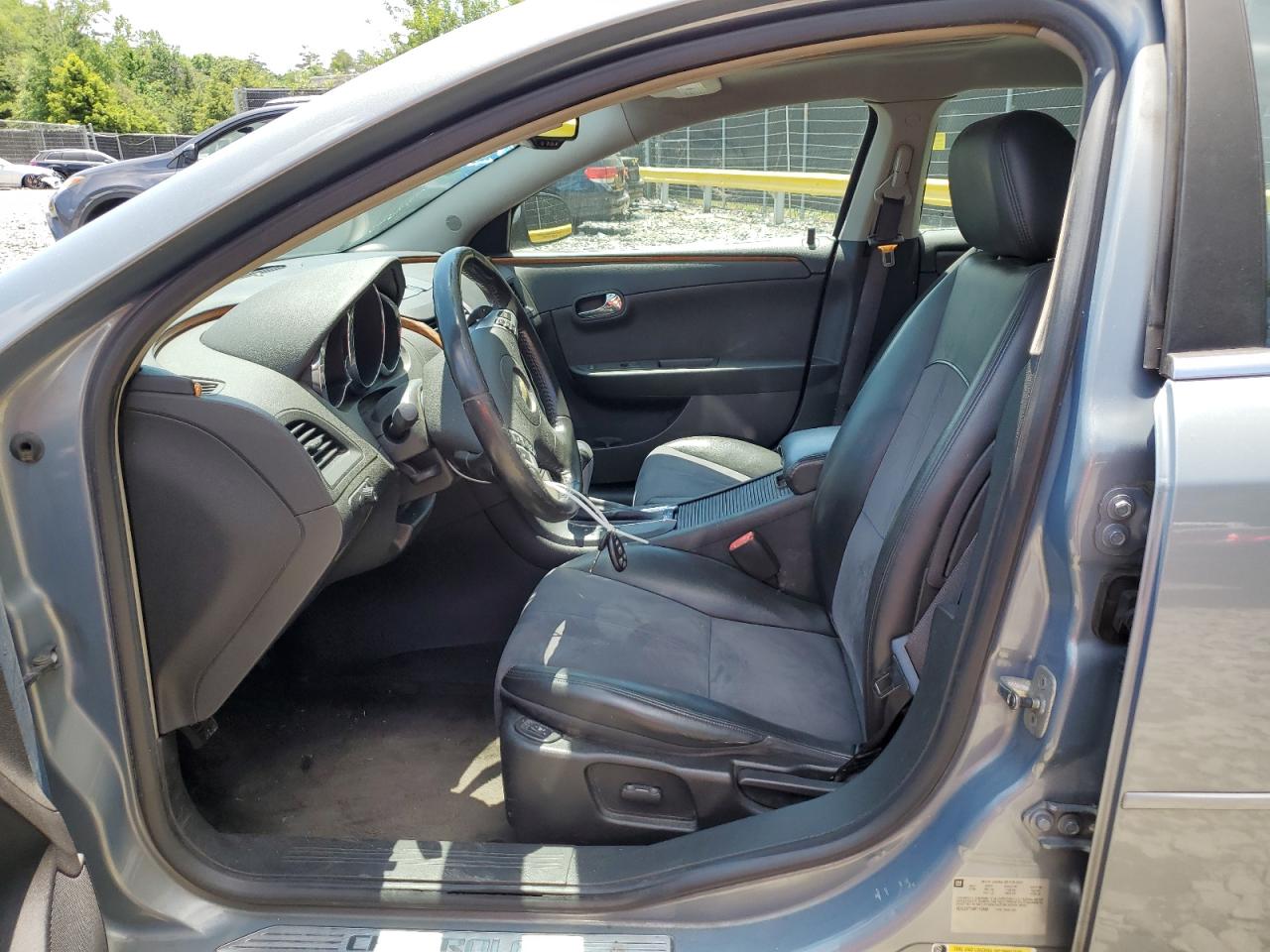 1G1ZJ57709F119545 2009 Chevrolet Malibu 2Lt