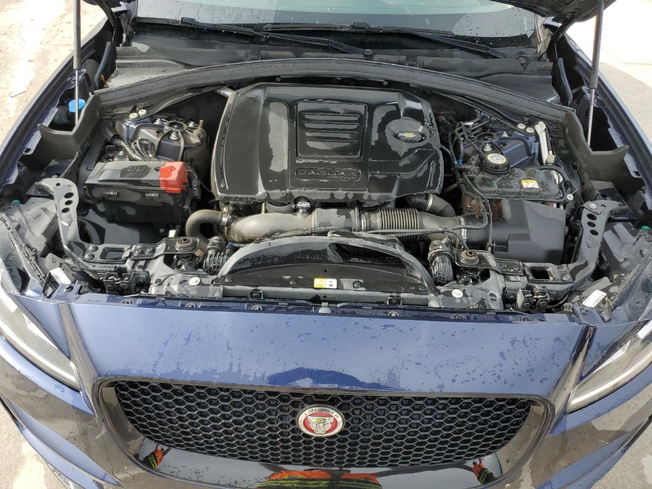 SADCJ2FX1KA391929 2019 Jaguar F-Pace Premium