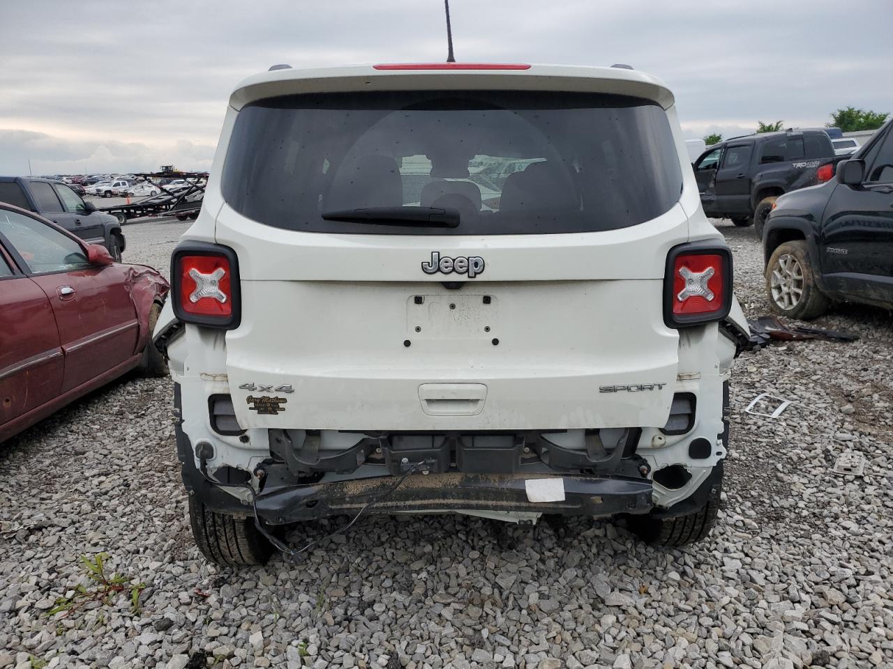 2022 Jeep Renegade Sport vin: ZACNJDA14NPN47028