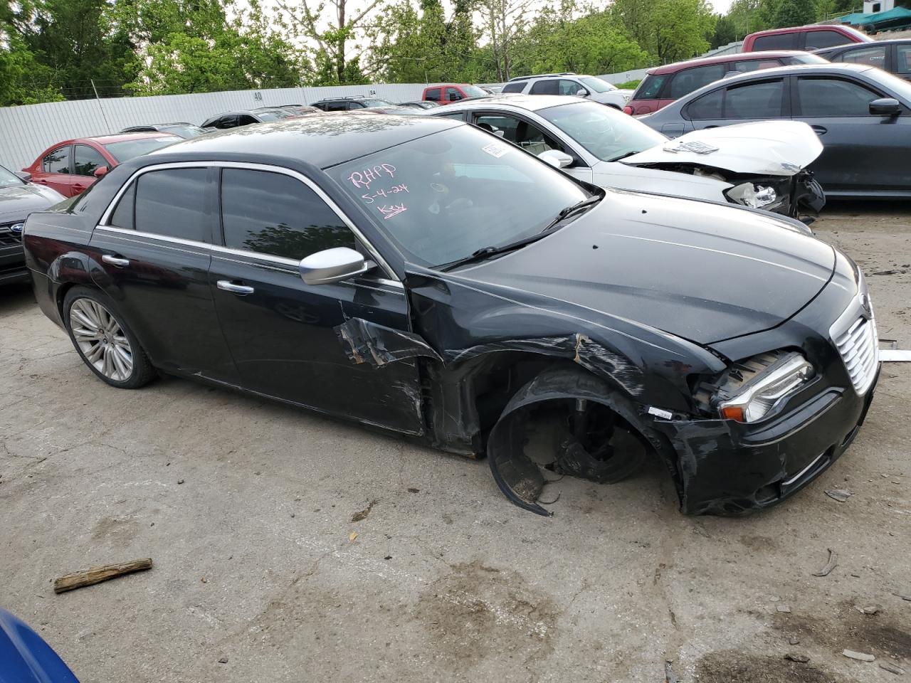 2013 Chrysler 300C Varvatos vin: 2C3CCADG5DH661935