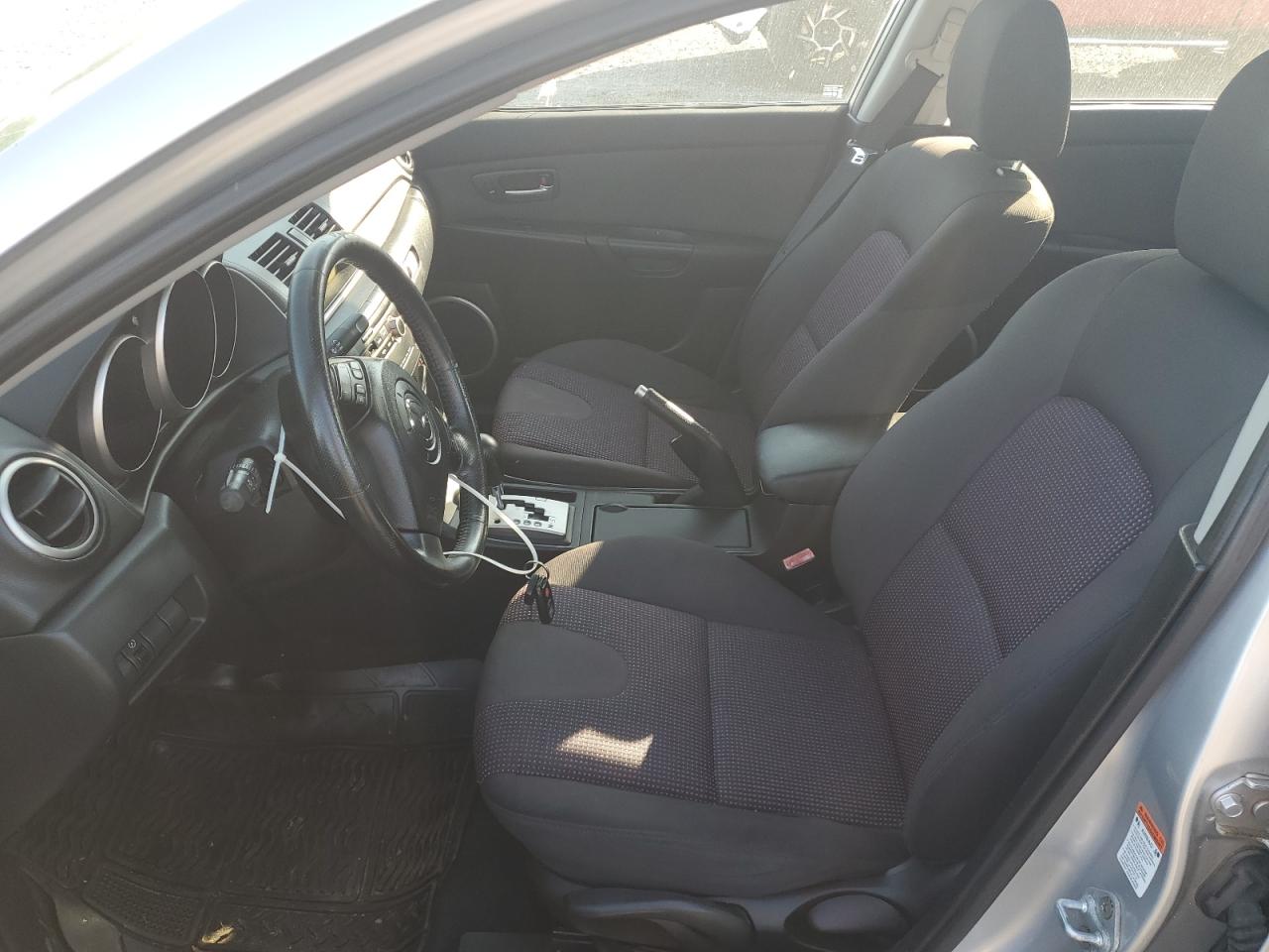 JM1BK323241108146 2004 Mazda 3 S